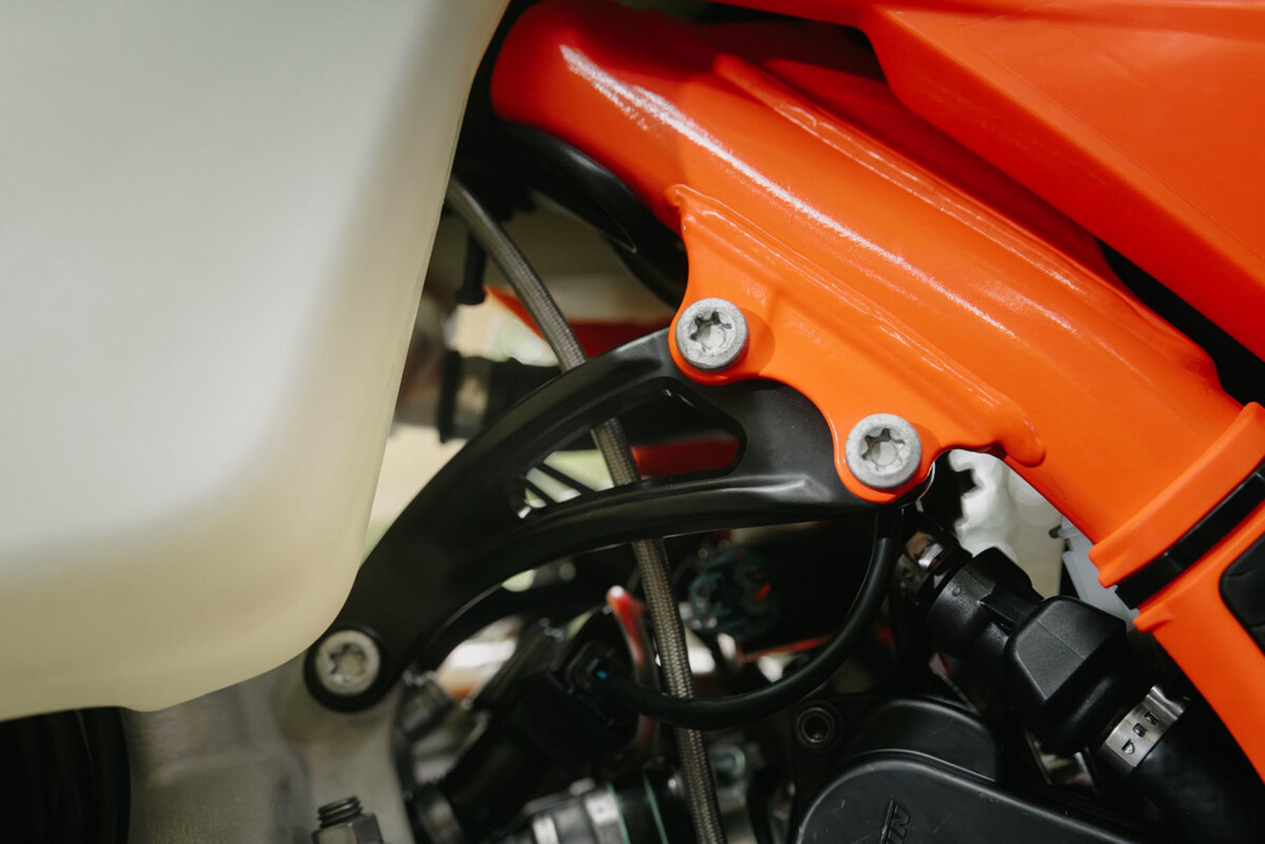 KTM_300_EXC_HARDENDURO_2026_09.jpg